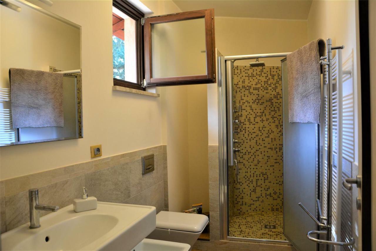 B&B Betulla Dell'Etna นีโกโลซี ภายนอก รูปภาพ